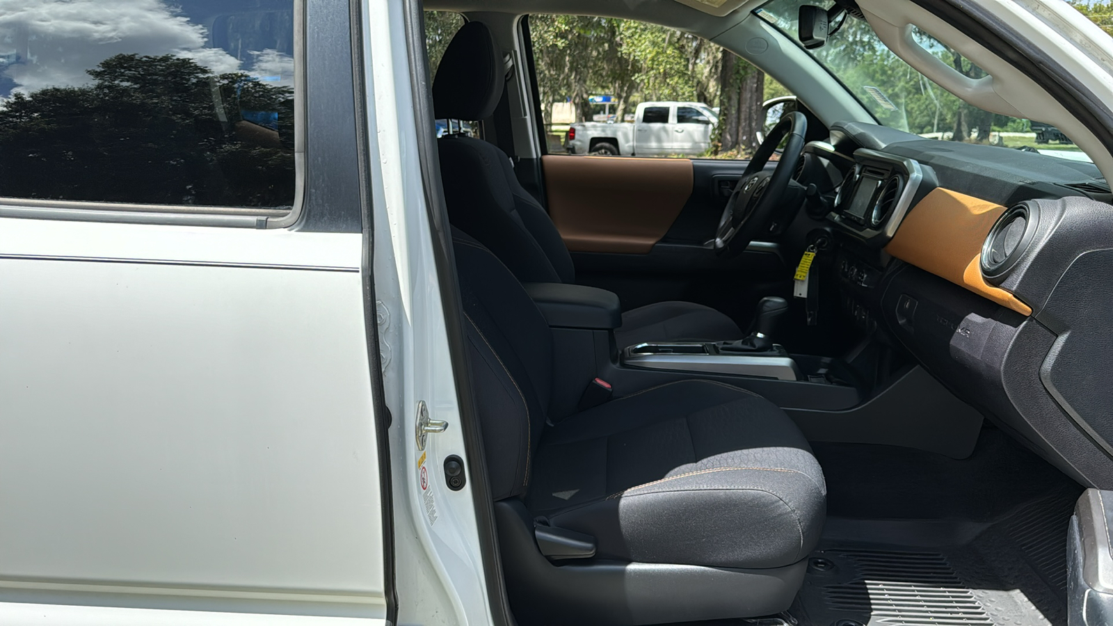 2019 Toyota Tacoma TRD Sport 10