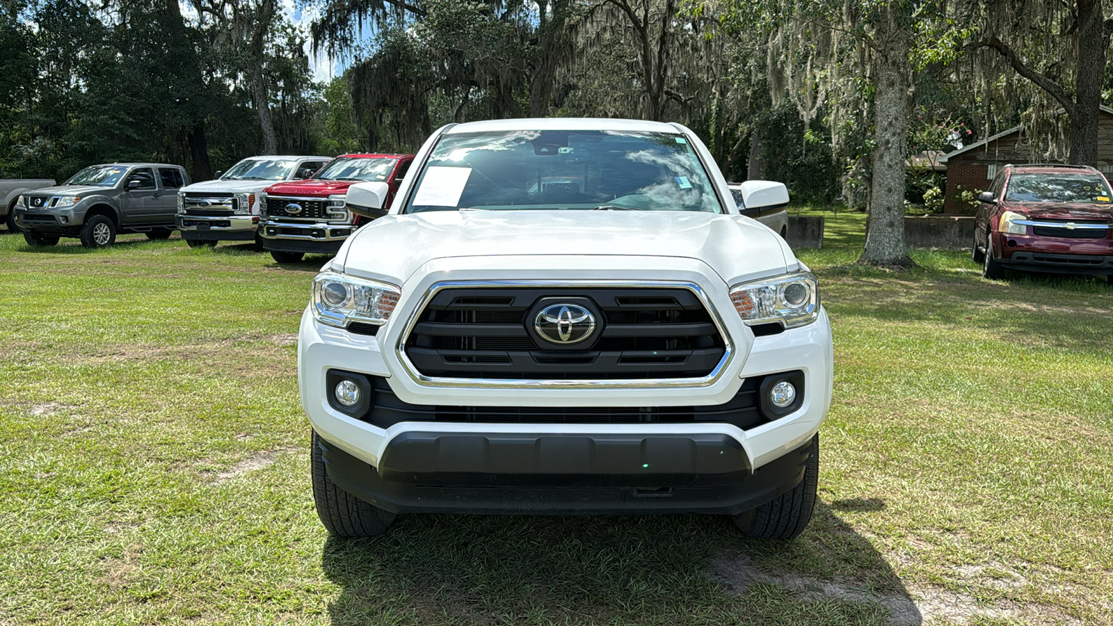 2019 Toyota Tacoma TRD Sport 11