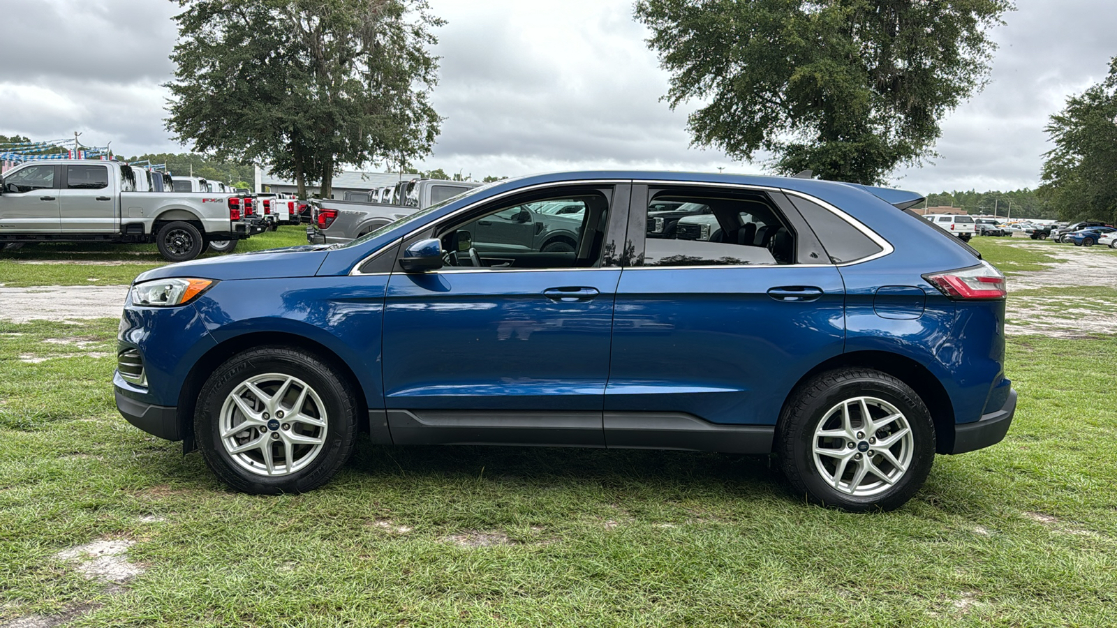 2021 Ford Edge SEL 3