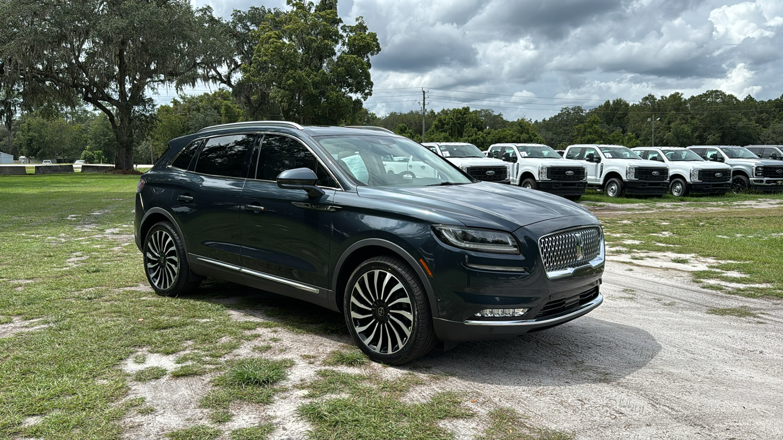 2021 Lincoln Nautilus Black Label 1