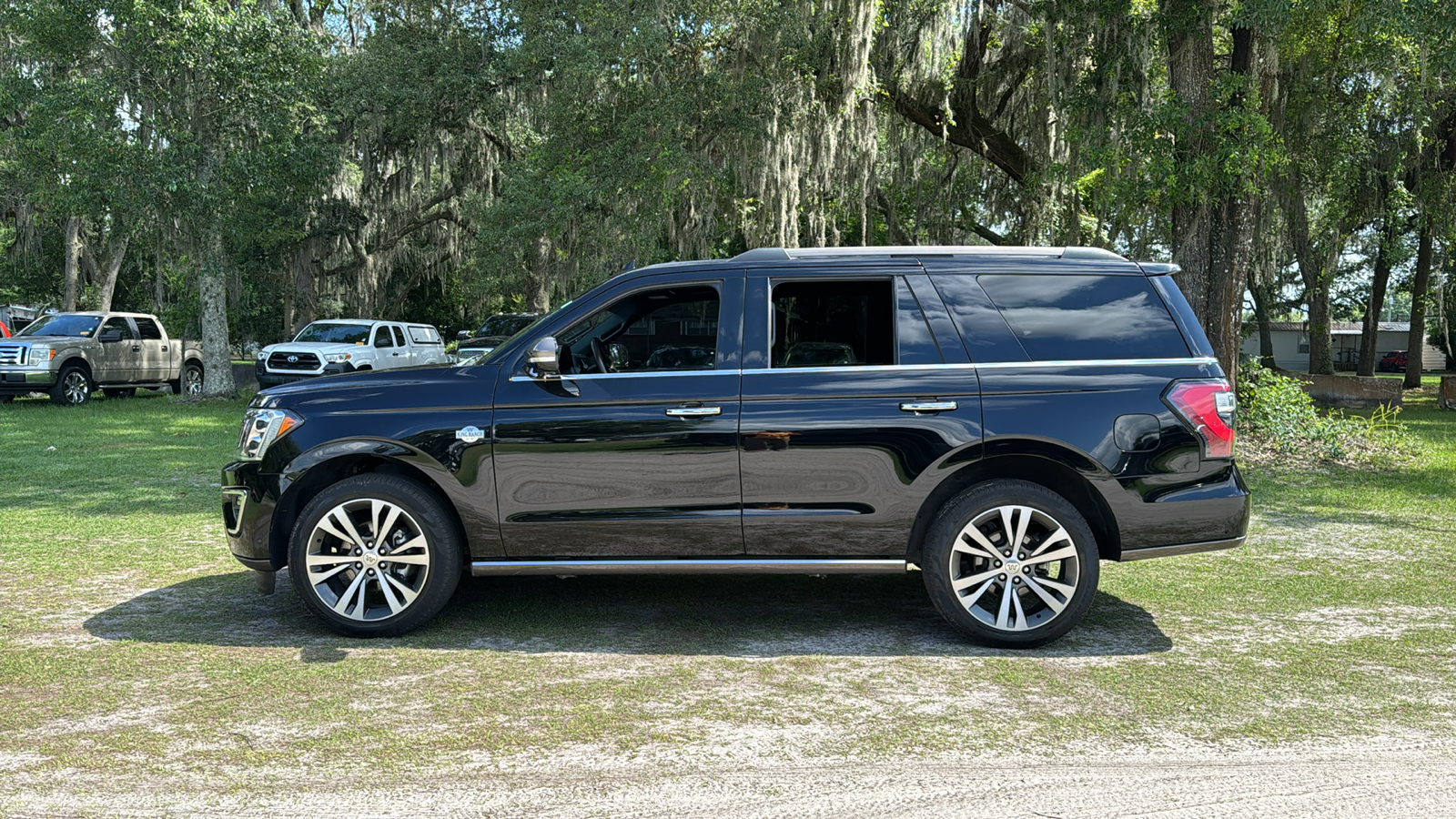 2021 Ford Expedition King Ranch 3