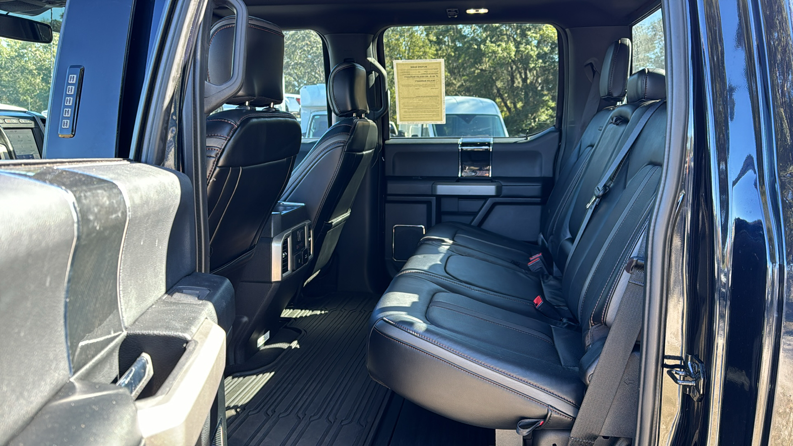 2021 Ford F-450SD Platinum 19