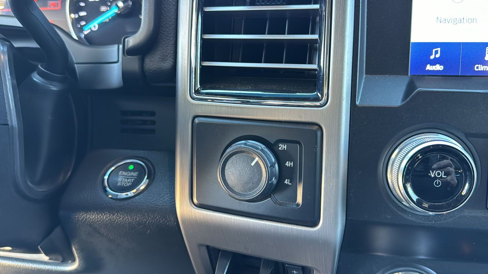 2021 Ford F-450SD Platinum 28