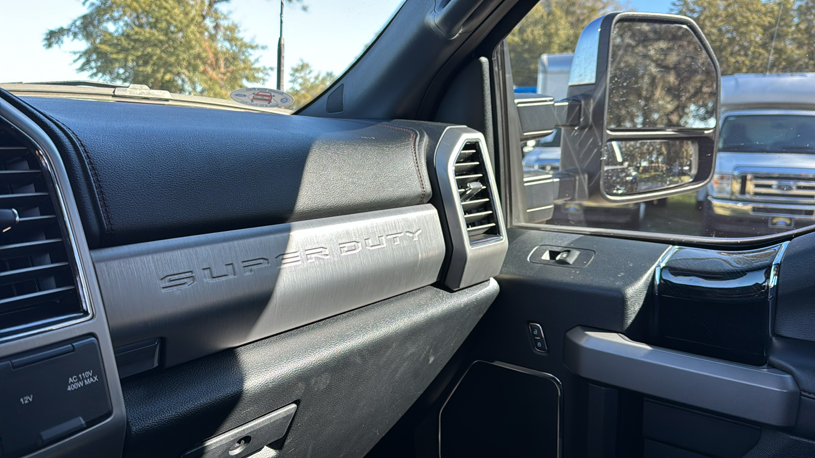 2021 Ford F-450SD Platinum 31