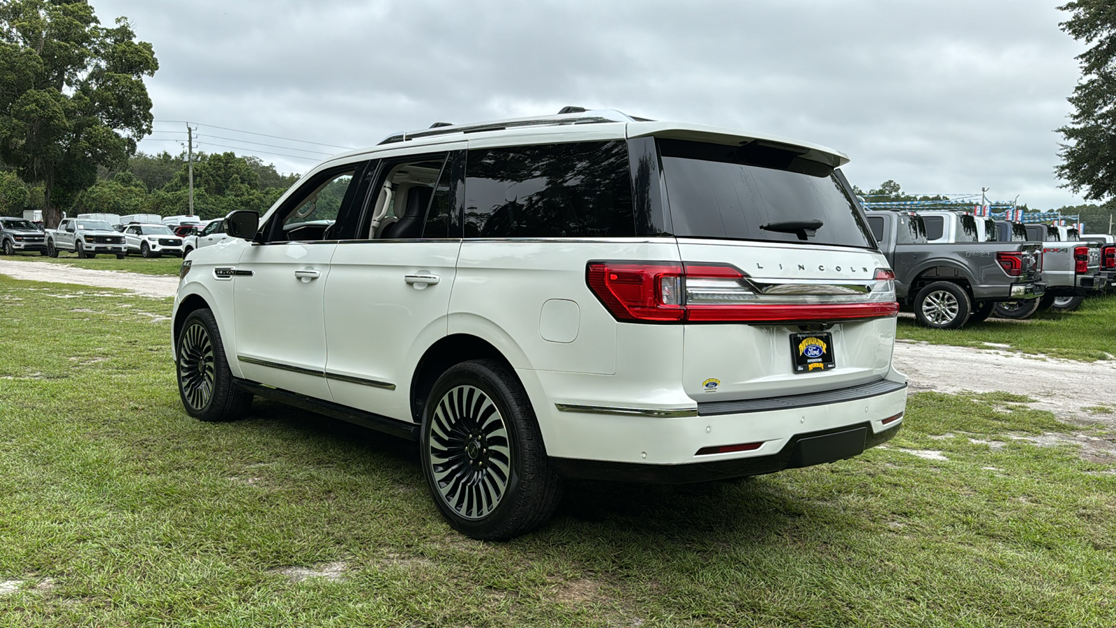 2021 Lincoln Navigator Black Label 4