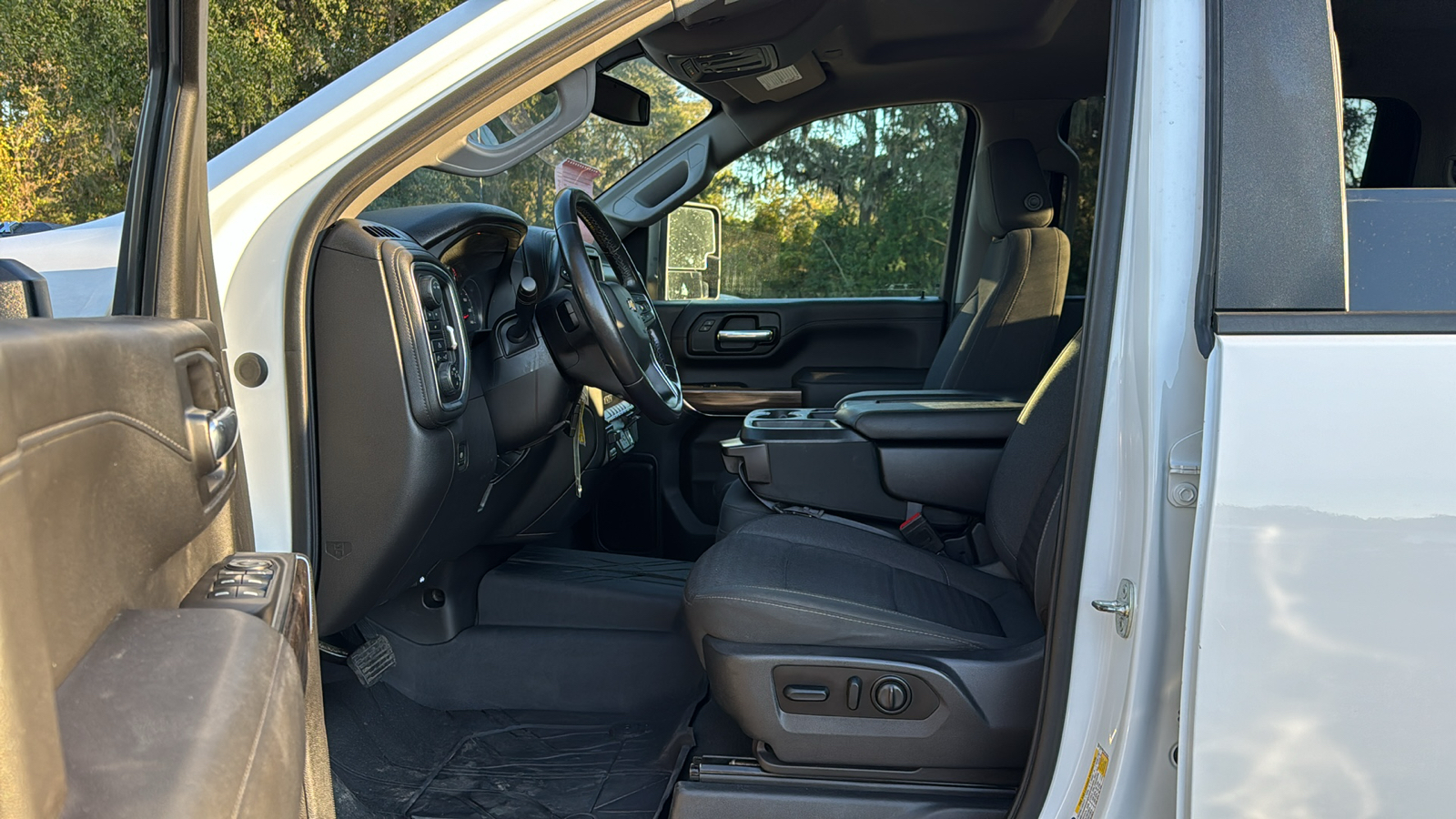 2021 Chevrolet Silverado 2500HD LT 13