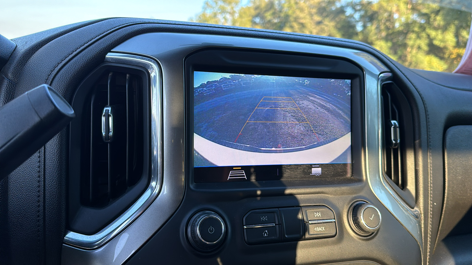 2021 Chevrolet Silverado 2500HD LT 24