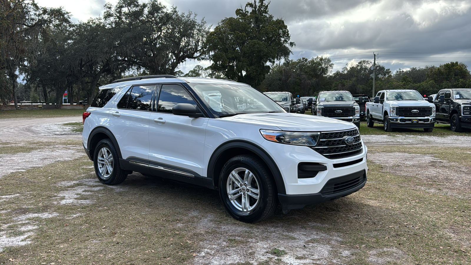 2021 Ford Explorer XLT 1