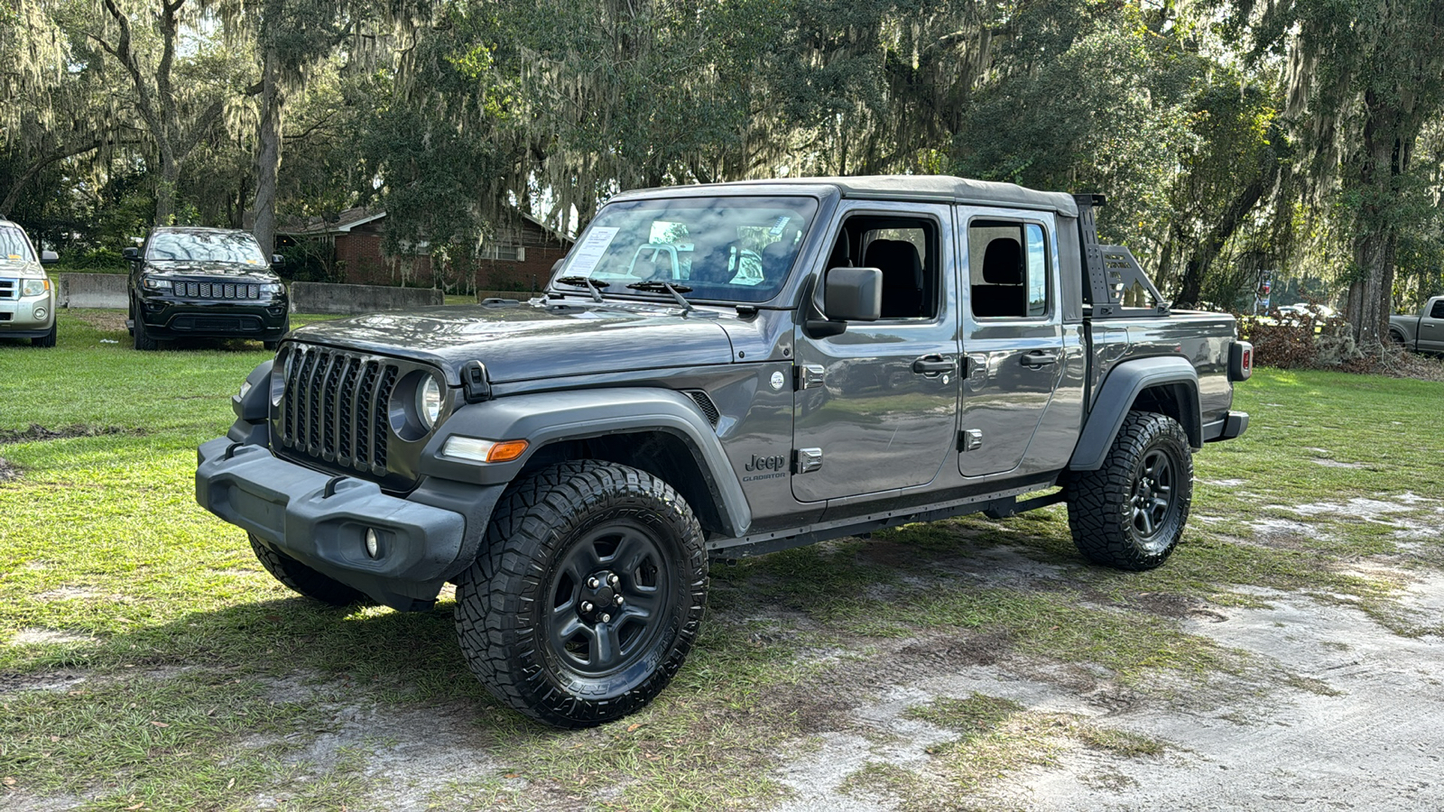 2021 Jeep Gladiator Sport 2