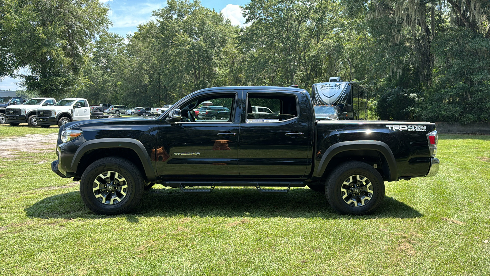 2021 Toyota Tacoma TRD Sport 3