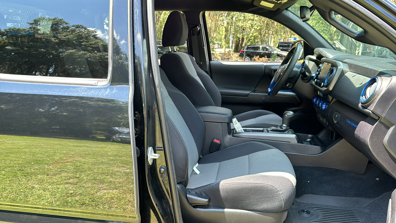 2021 Toyota Tacoma TRD Sport 10