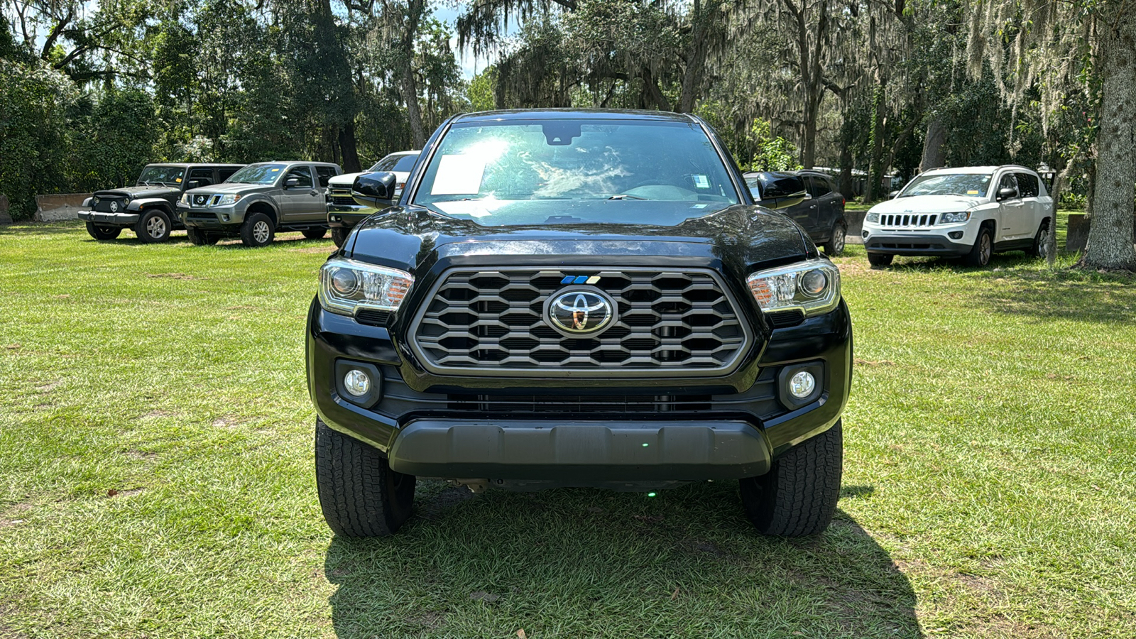 2021 Toyota Tacoma TRD Sport 11