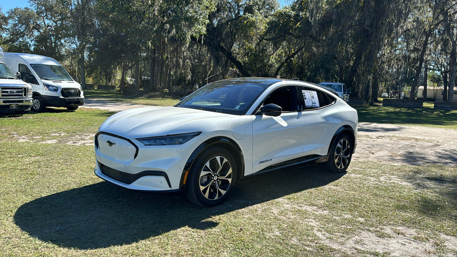 2021 Ford Mustang Mach-E Premium 2