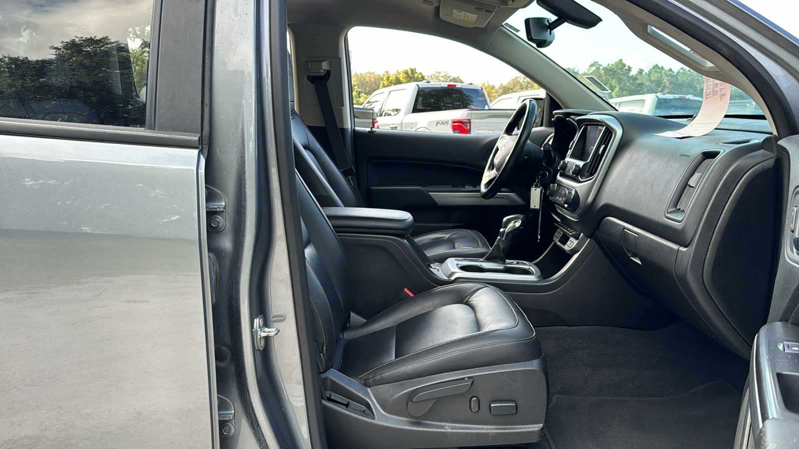 2022 Chevrolet Colorado ZR2 8