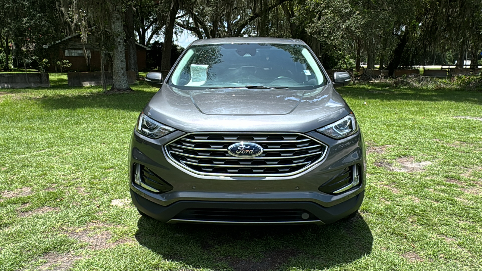 2022 Ford Edge Titanium 12