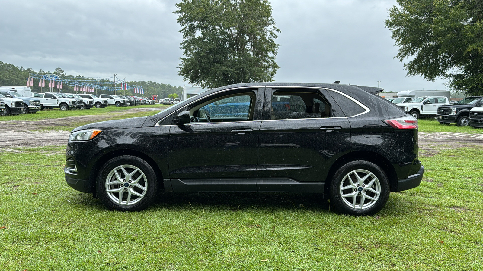 2022 Ford Edge SEL 3