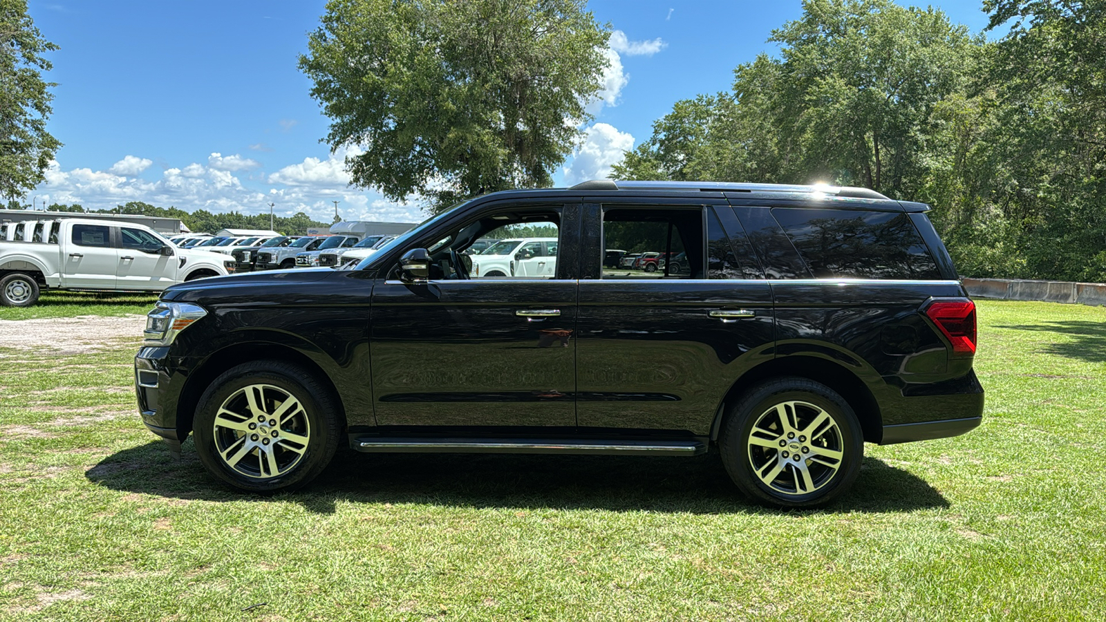 2022 Ford Expedition Limited 3