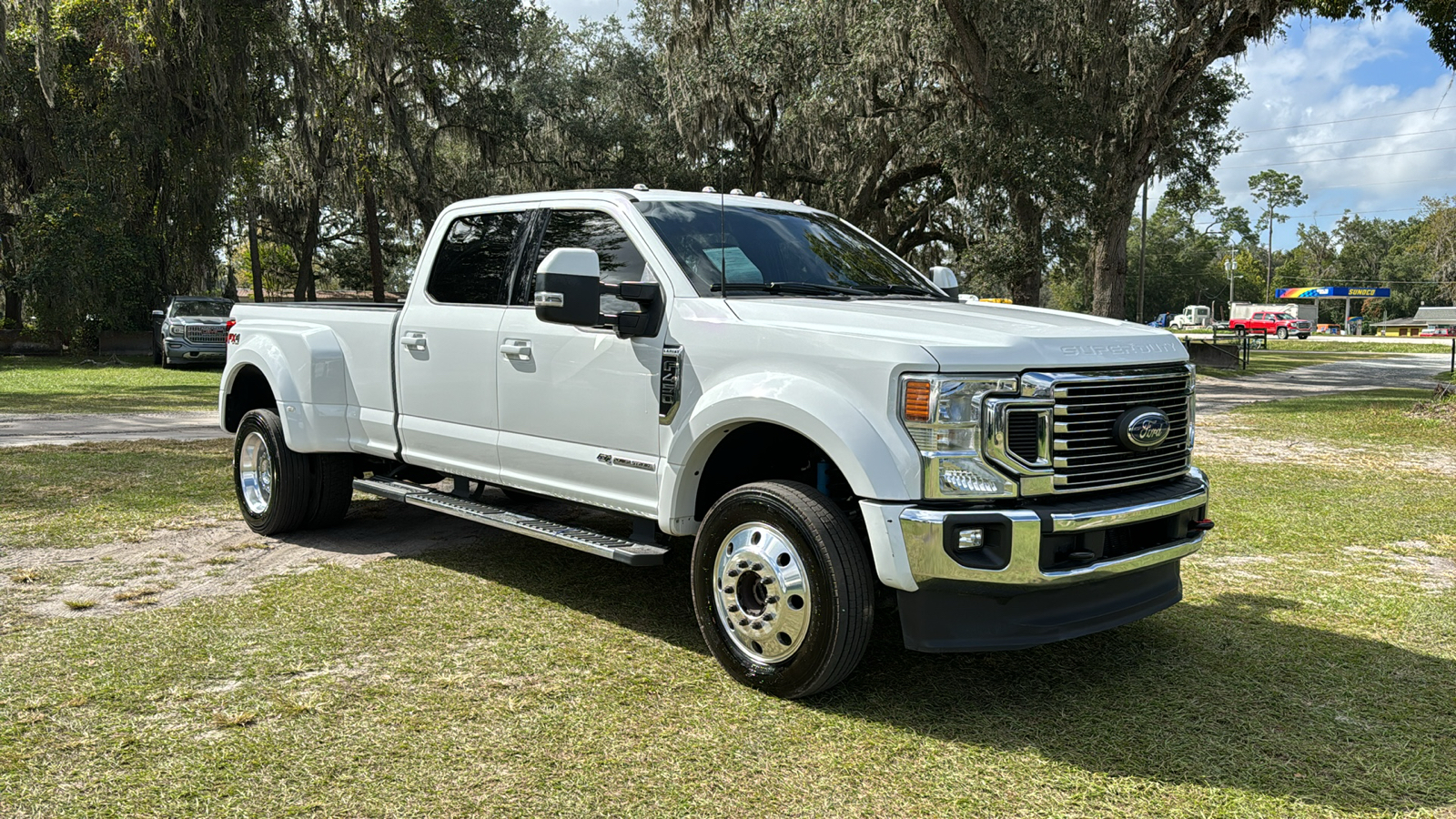 2022 Ford F-450SD Lariat 1