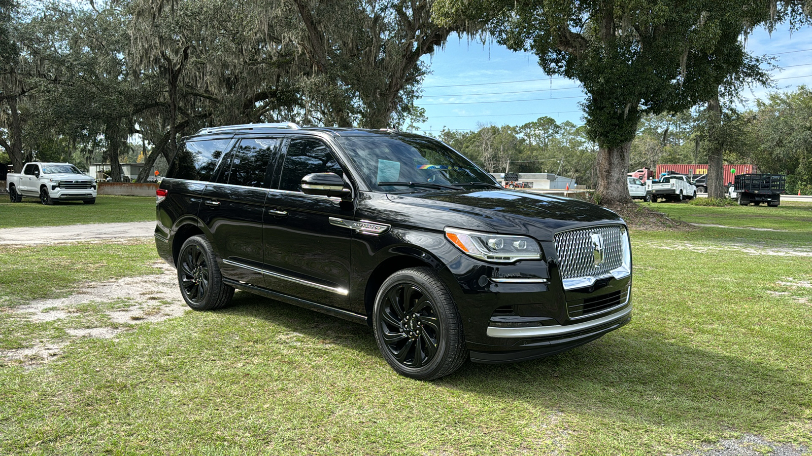 2022 Lincoln Navigator Standard 1