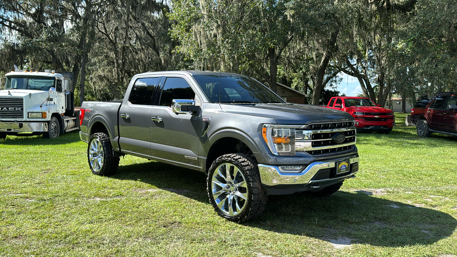 2022 Ford F-150 Lariat 1