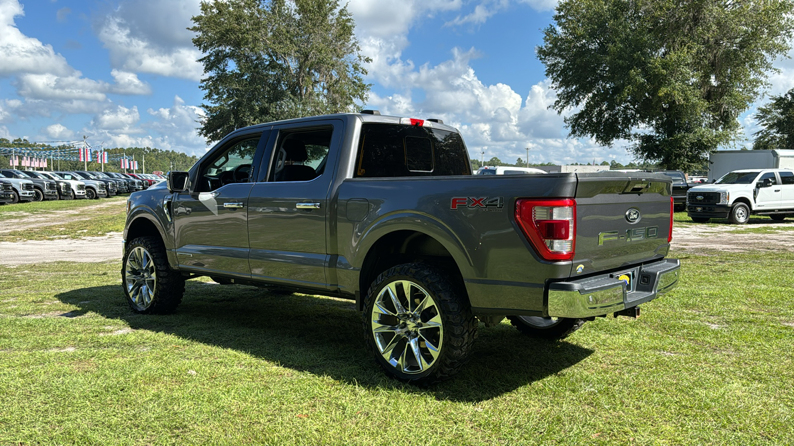 2022 Ford F-150 Lariat 4