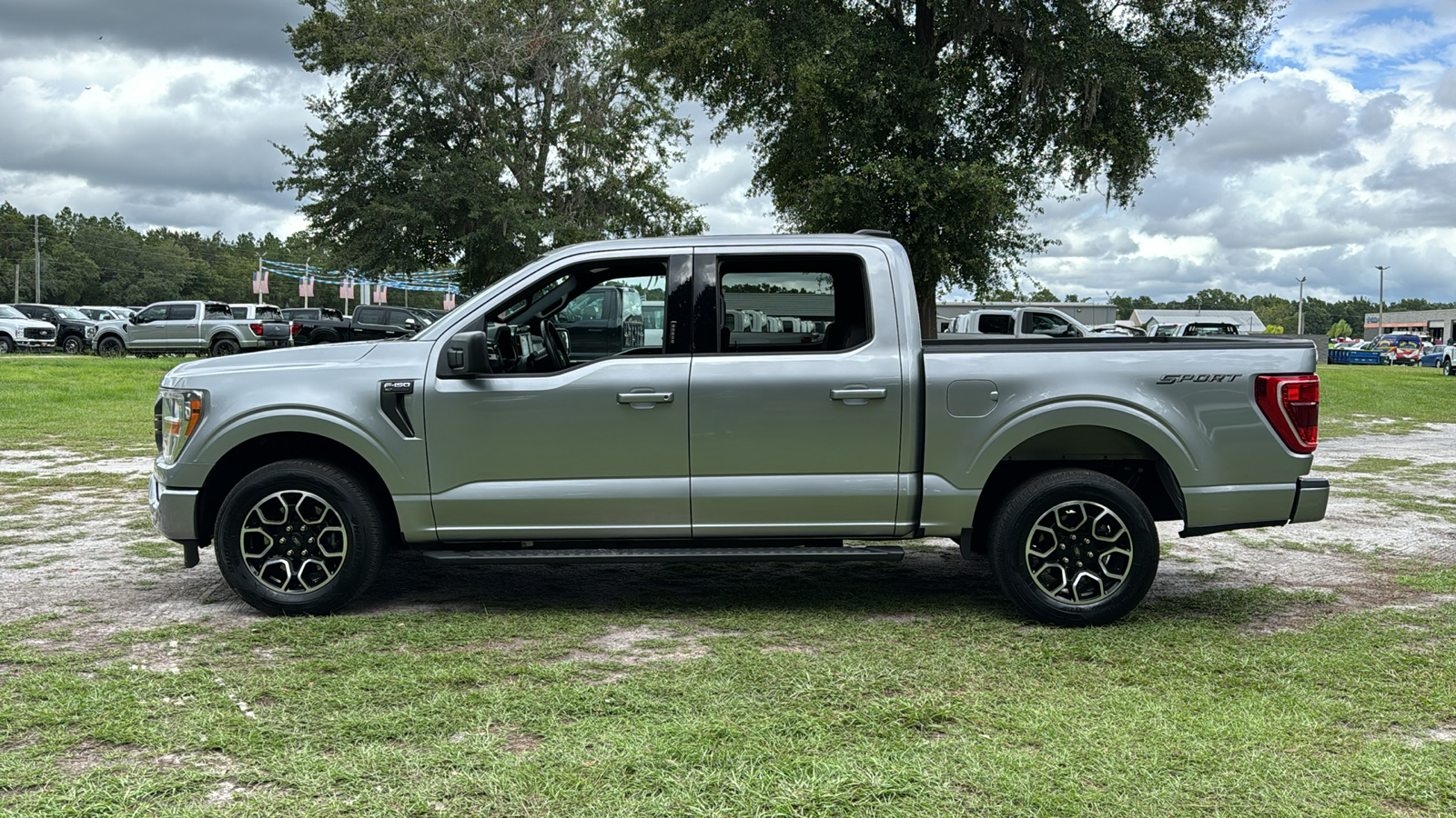 2022 Ford F-150 XLT 3