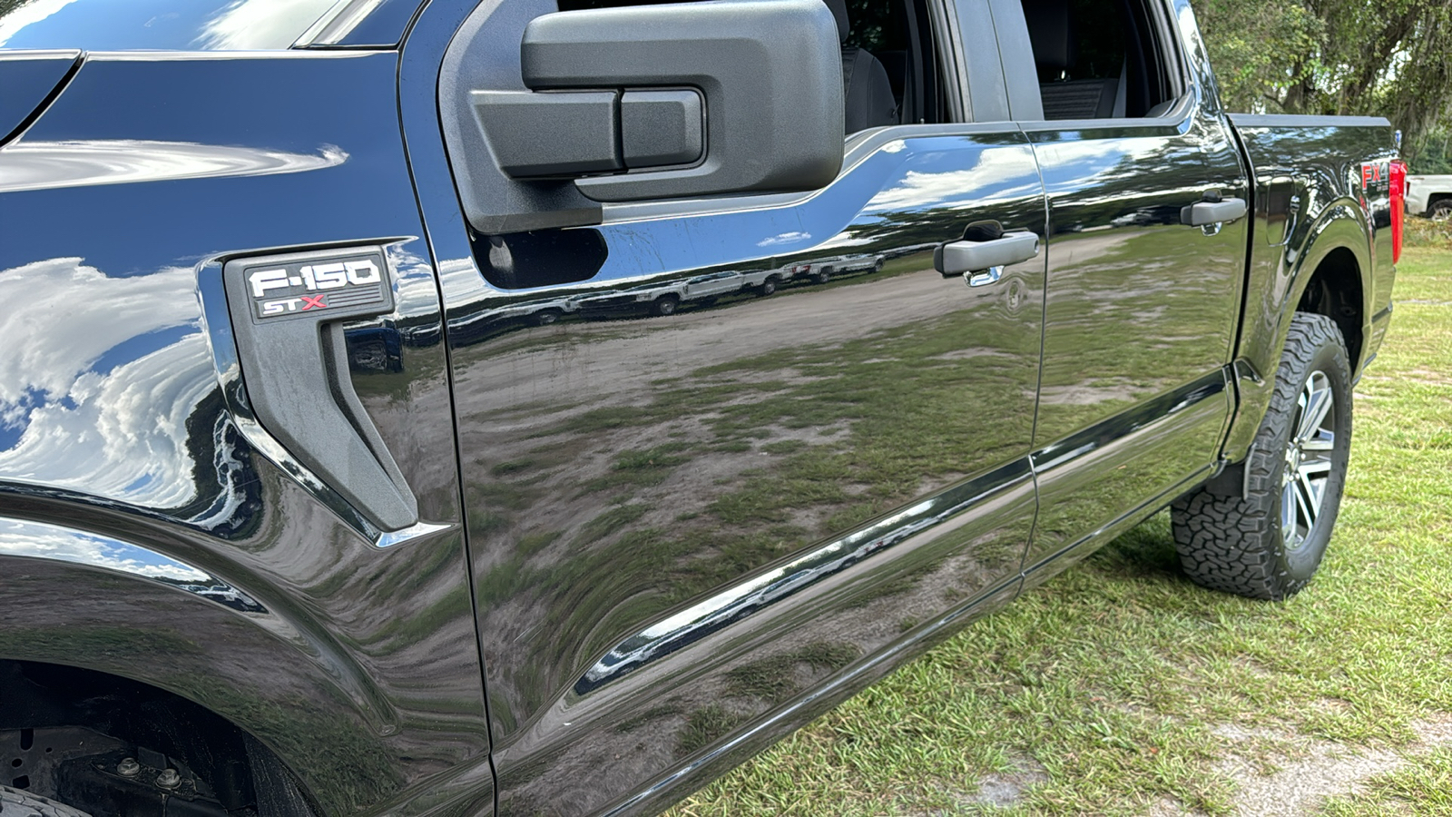 2022 Ford F-150 XL 13