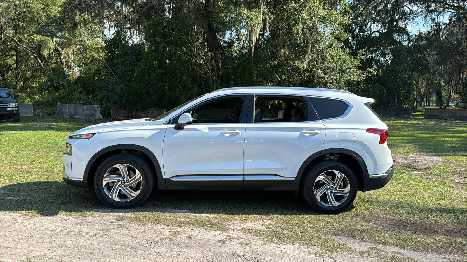 2022 Hyundai Santa Fe SEL 3