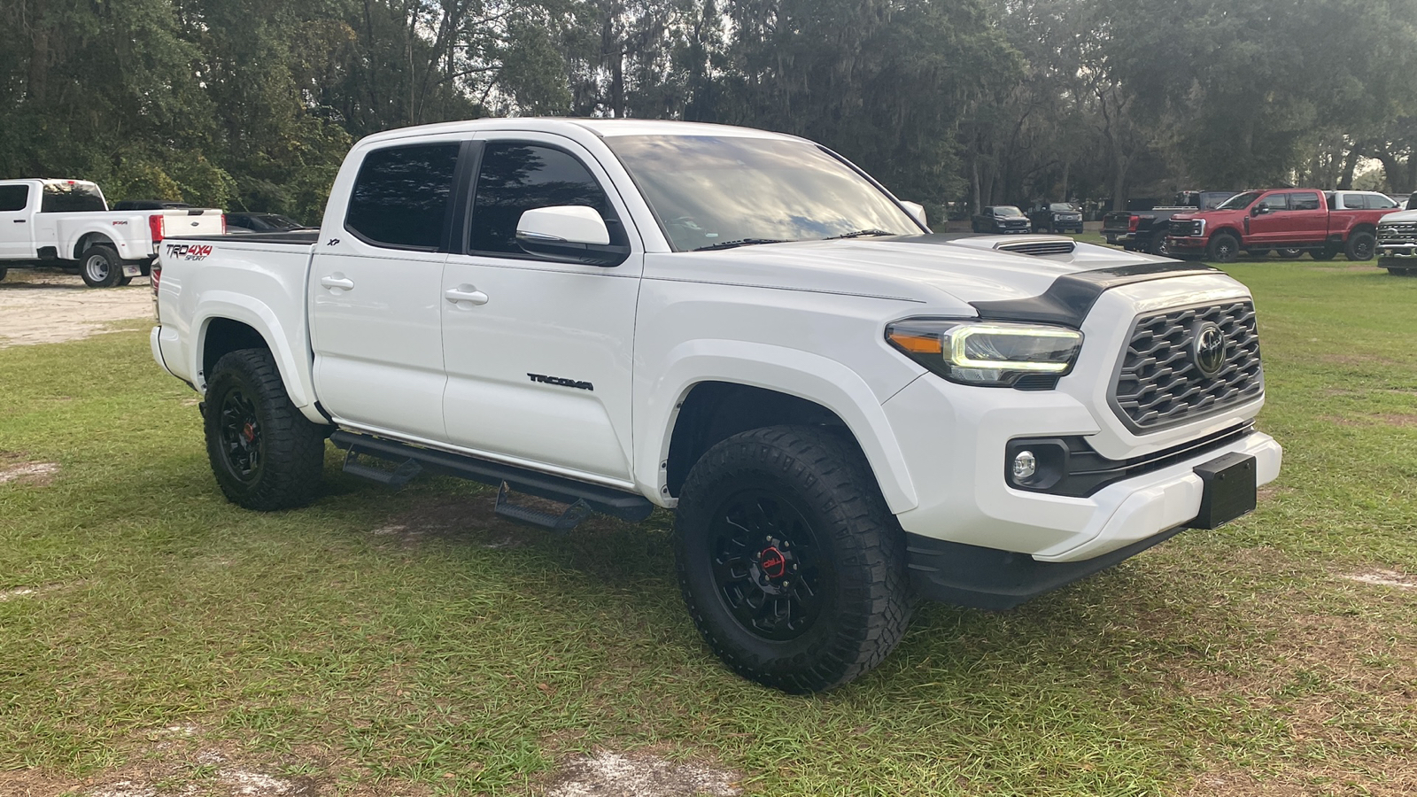 2022 Toyota Tacoma TRD Sport 1