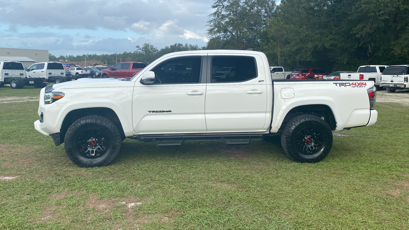 2022 Toyota Tacoma TRD Sport 4