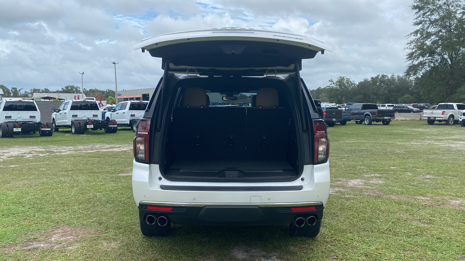 2022 Chevrolet Tahoe Premier 30