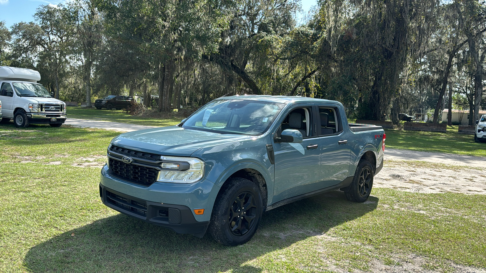 2022 Ford Maverick XLT 2