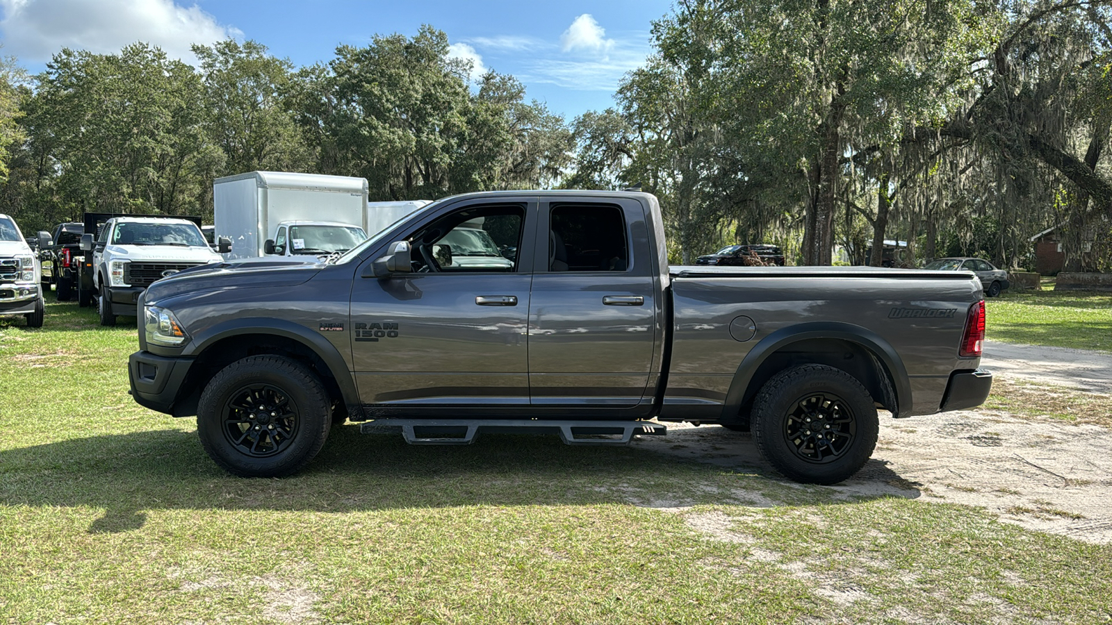 2022 Ram 1500 Classic Warlock 3