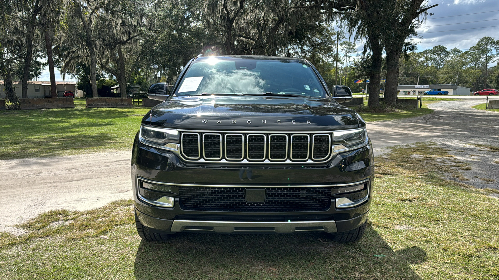 2022 Jeep Wagoneer Series III 12