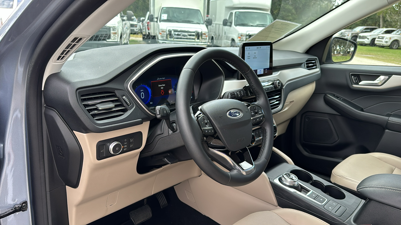 2022 Ford Escape SEL 29