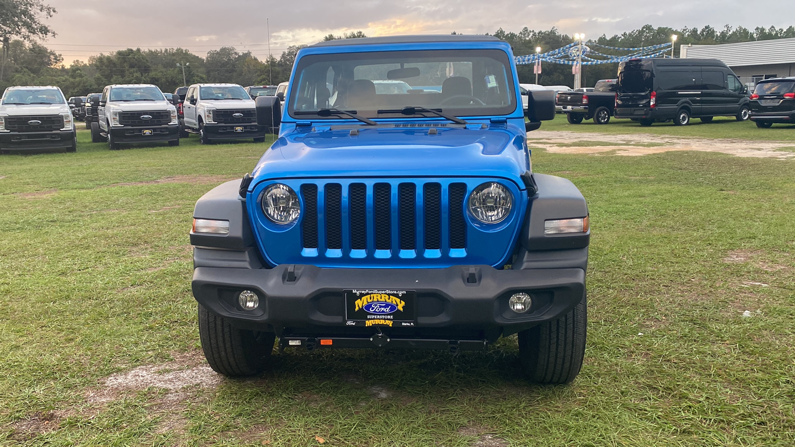 2022 Jeep Wrangler Sport 2