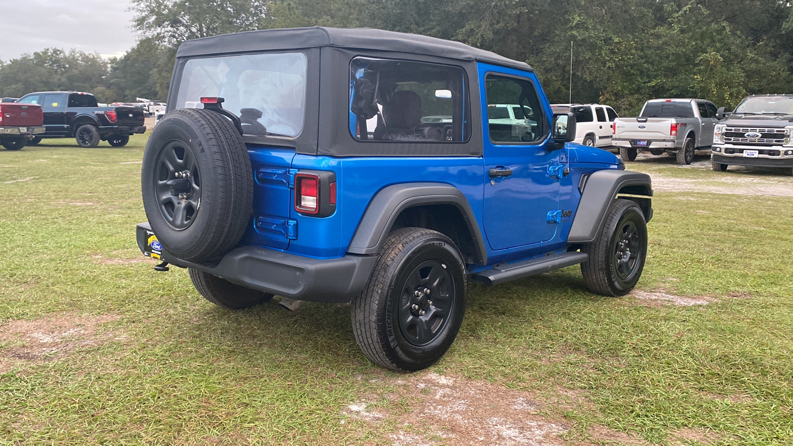 2022 Jeep Wrangler Sport 25