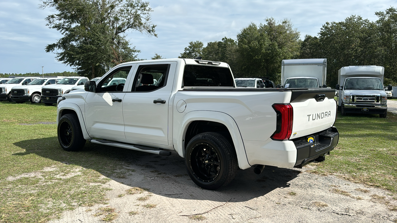 2022 Toyota Tundra SR 4