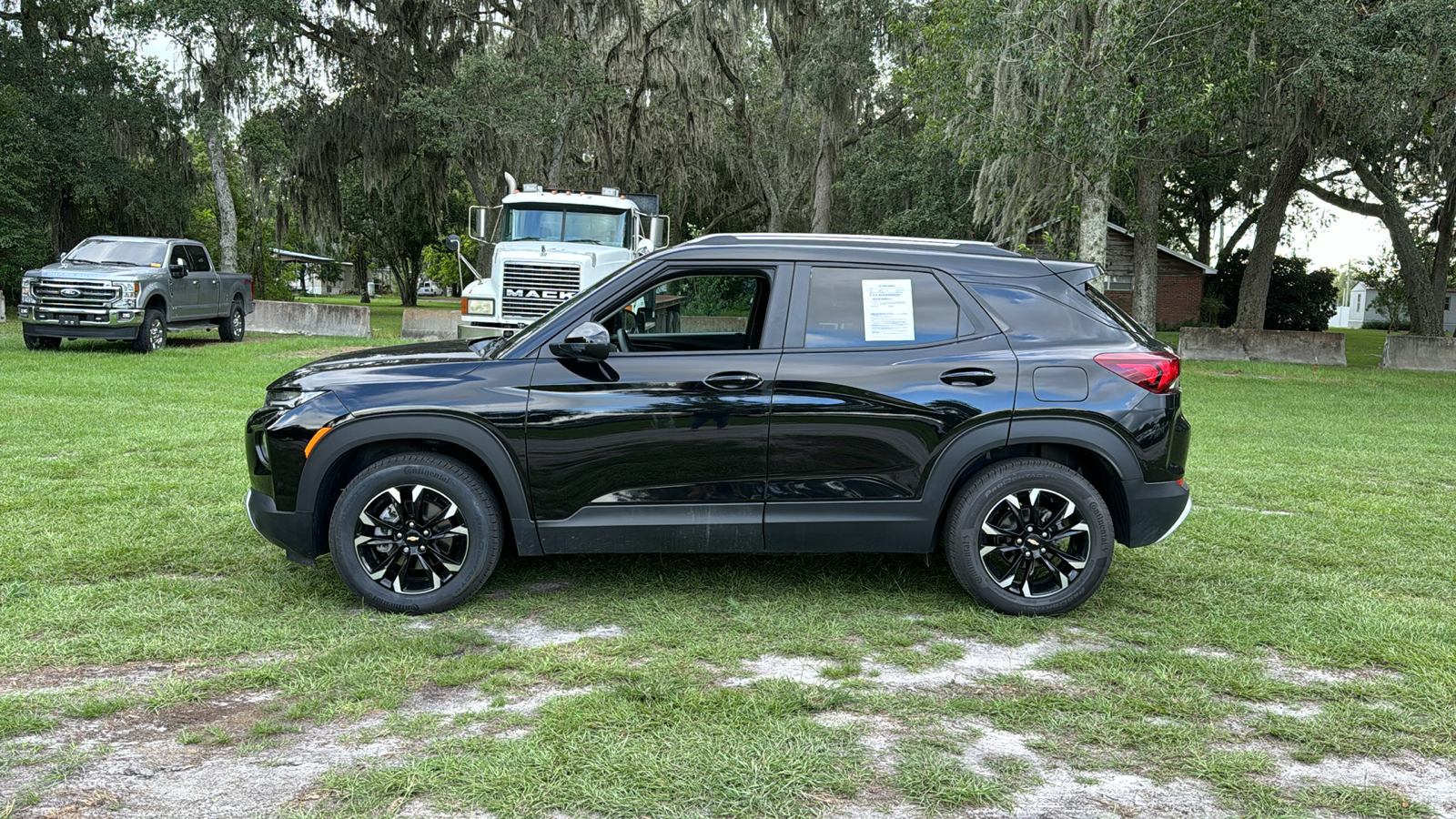 2023 Chevrolet TrailBlazer LT 3