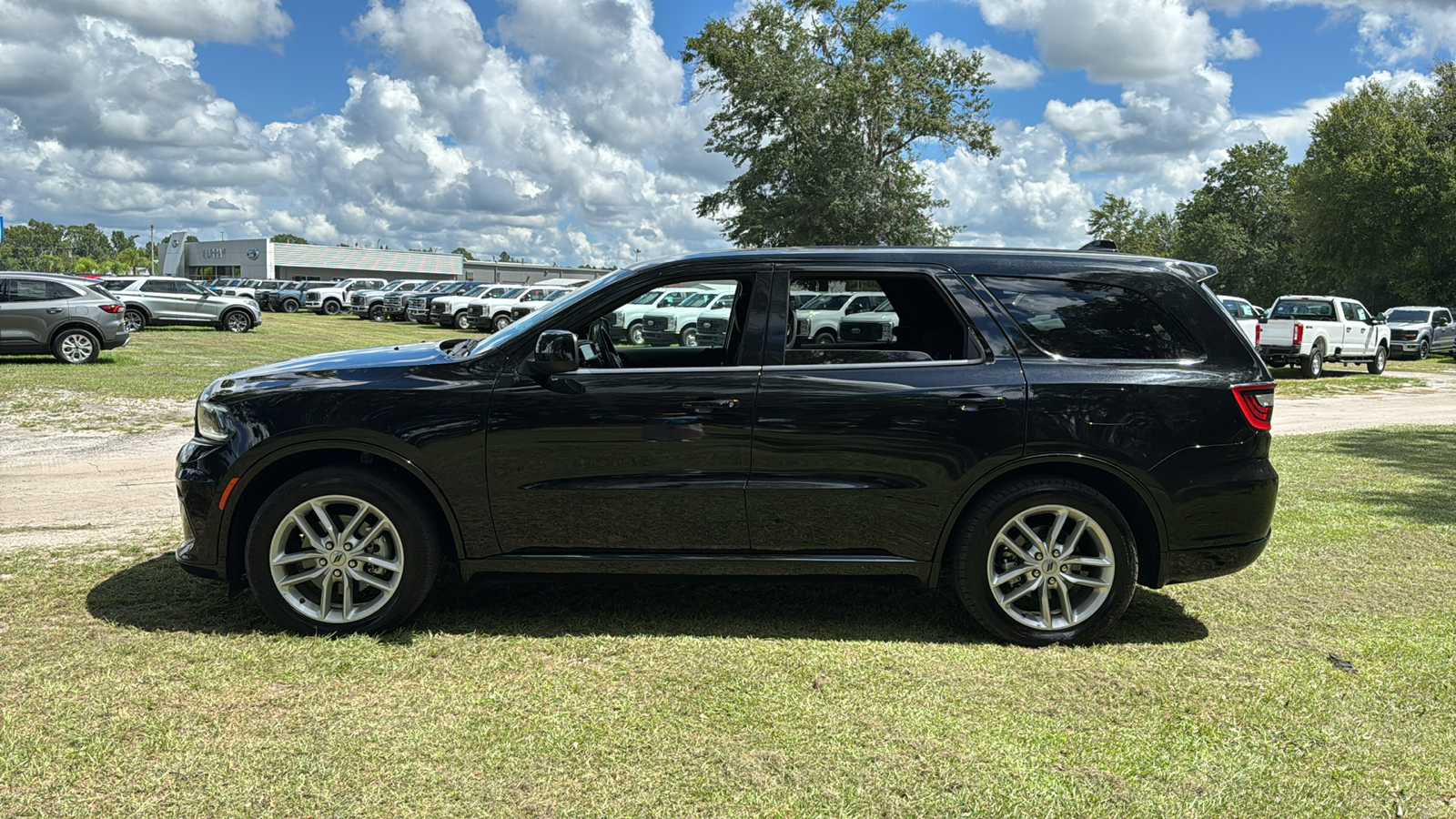 2023 Dodge Durango GT 3