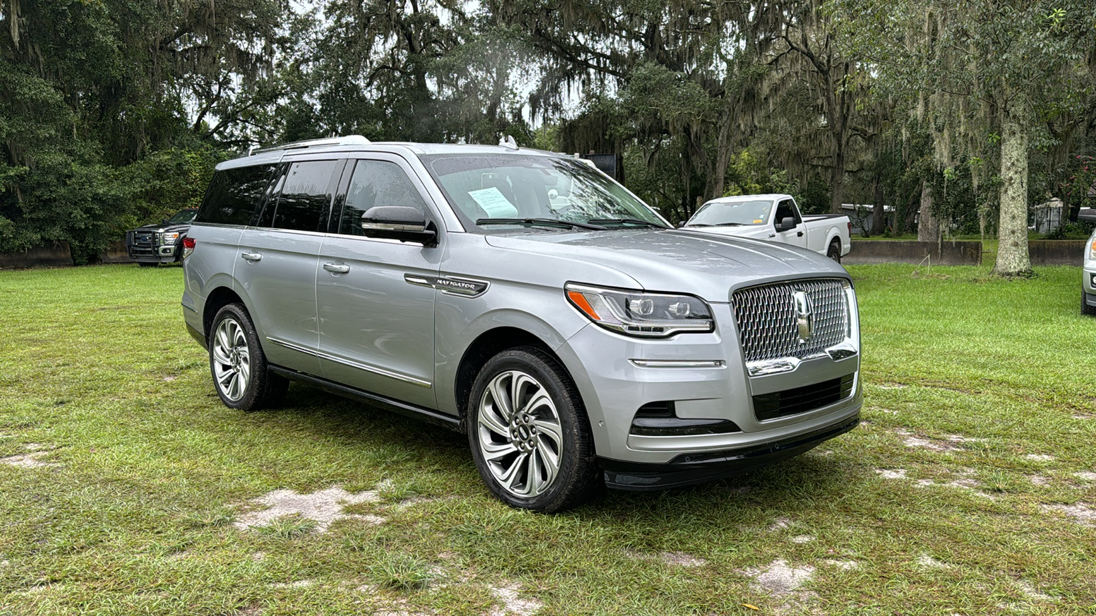 2023 Lincoln Navigator Standard 1