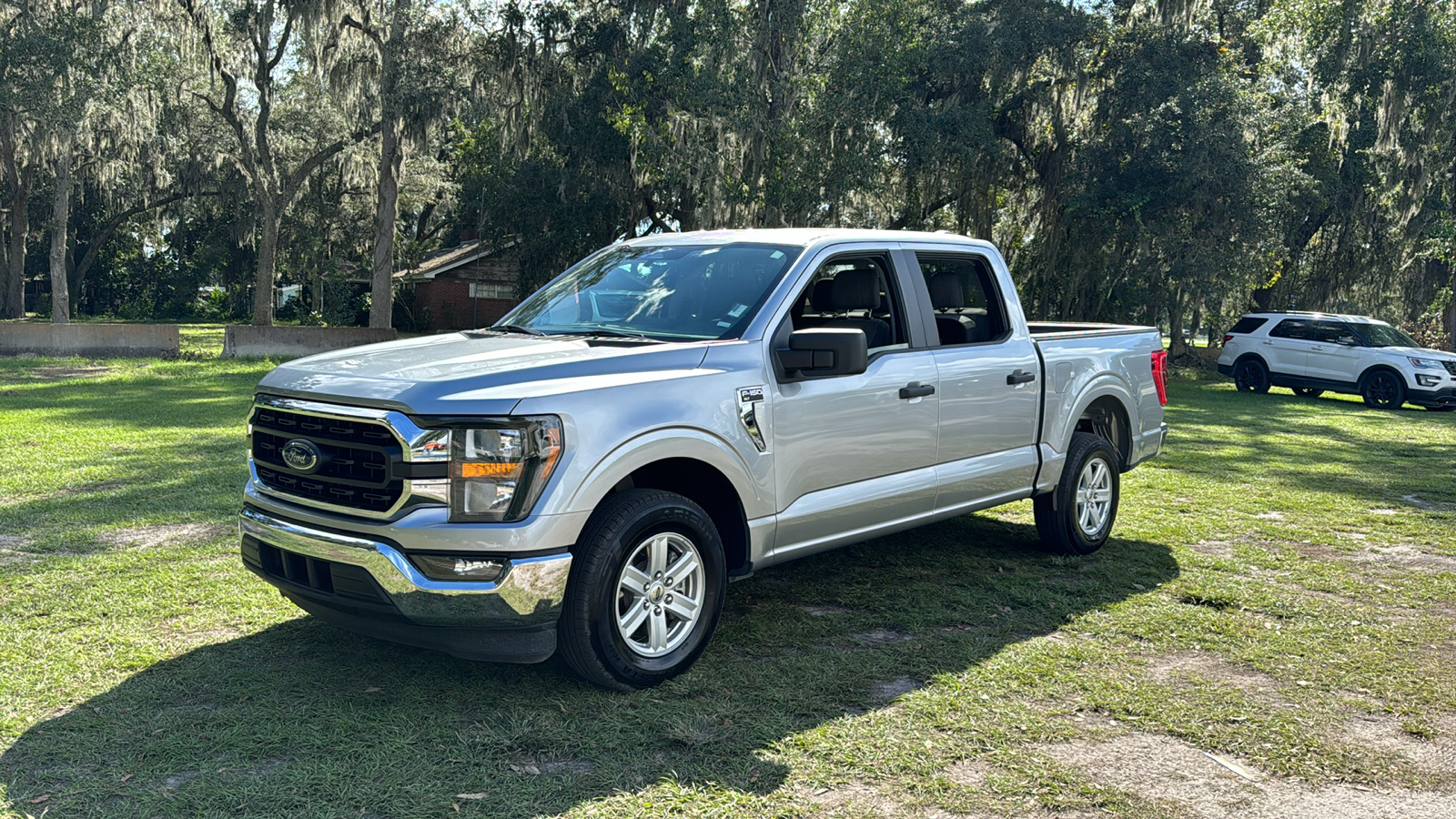 2023 Ford F-150 XL 2