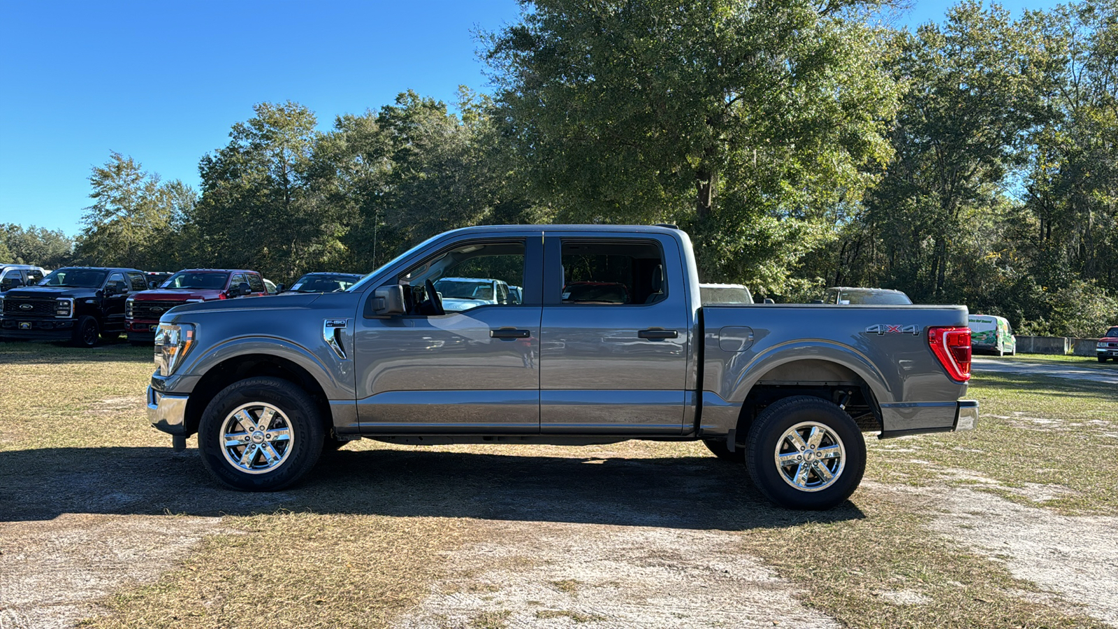 2023 Ford F-150 XLT 3