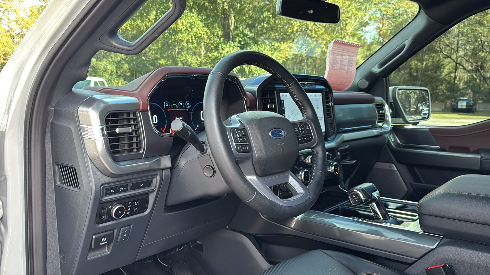 2023 Ford F-150 Lariat 34