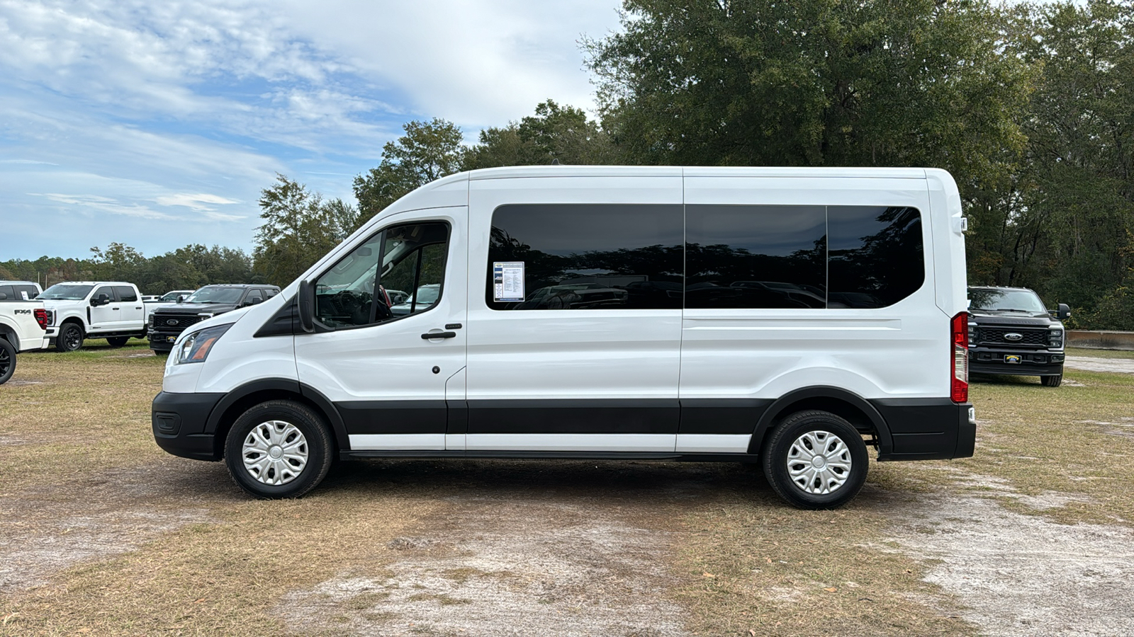 2023 Ford Transit-350 XL 3