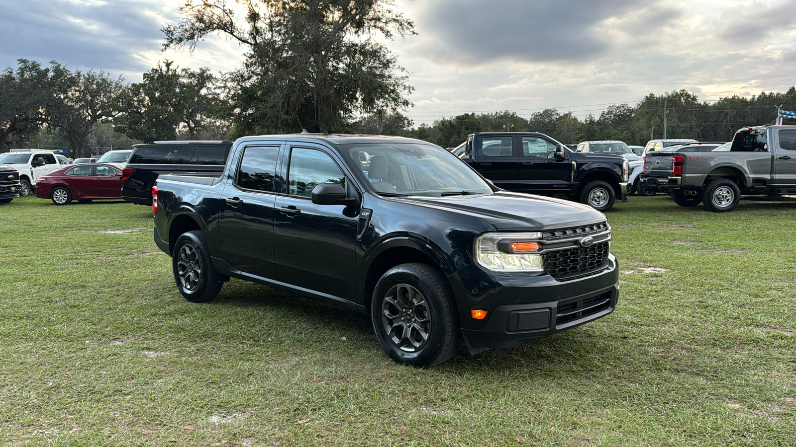 2023 Ford Maverick XLT 1