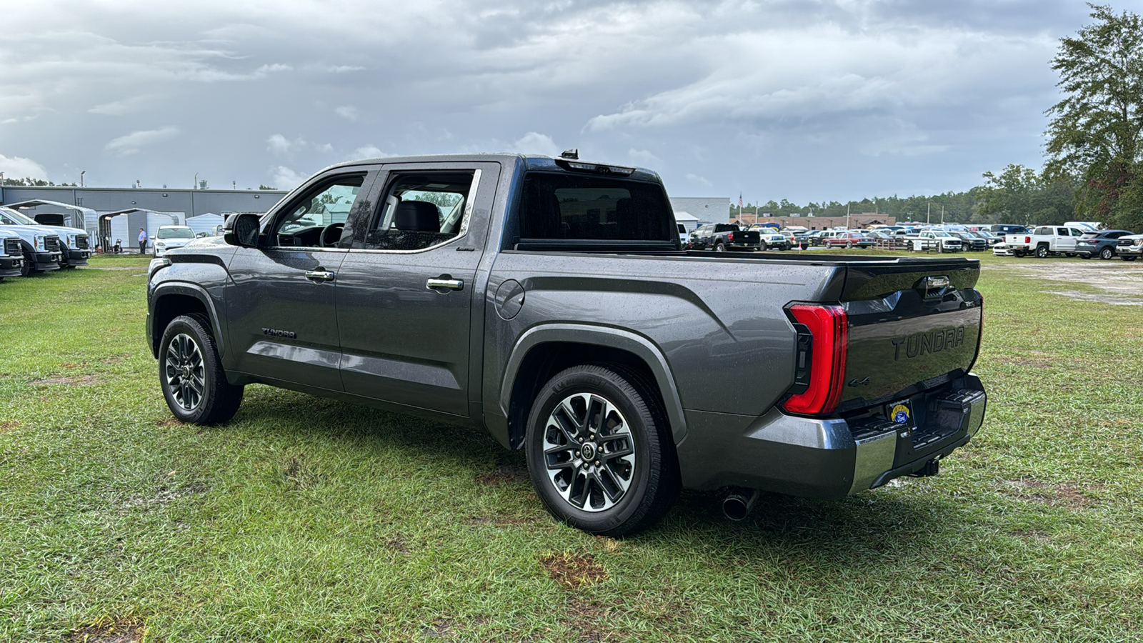 2023 Toyota Tundra Limited 4