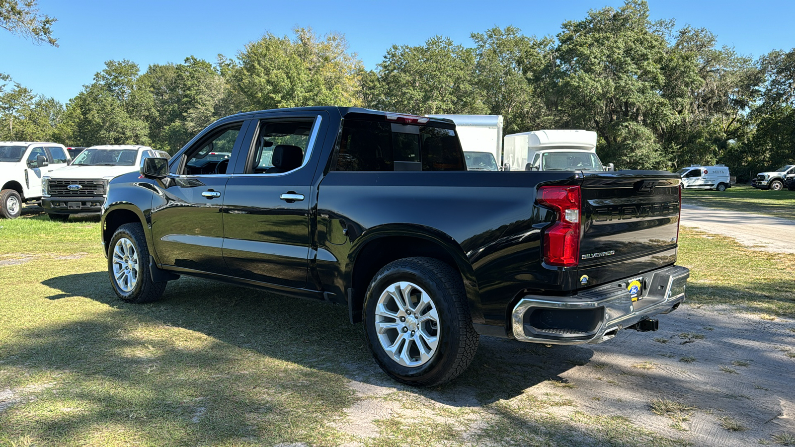 2023 Chevrolet Silverado 1500 LTZ 4