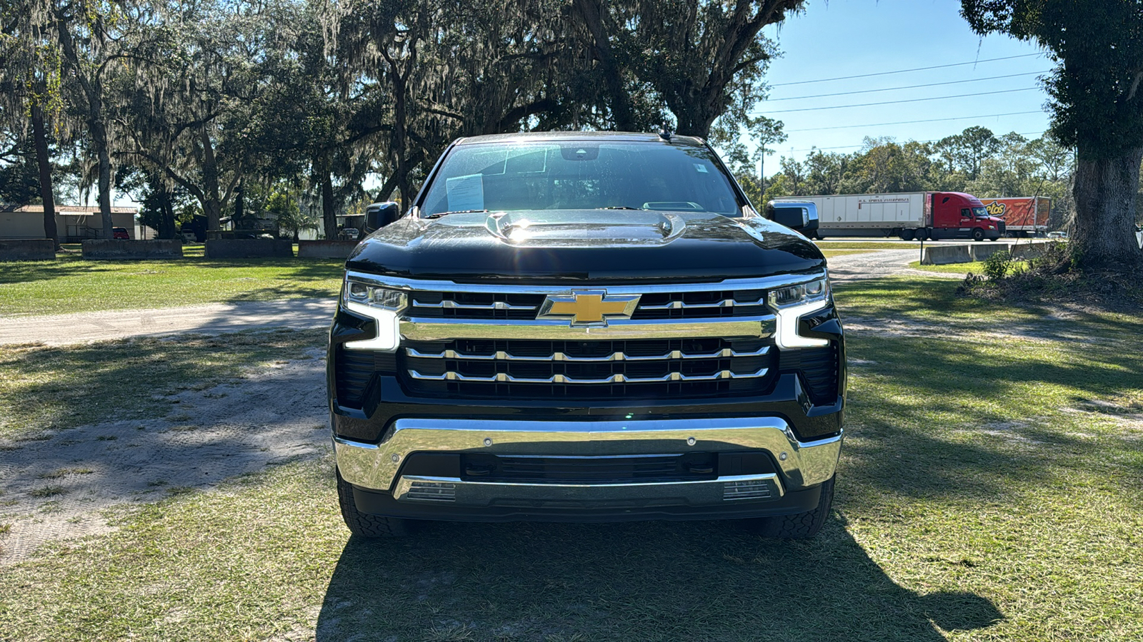 2023 Chevrolet Silverado 1500 LTZ 11