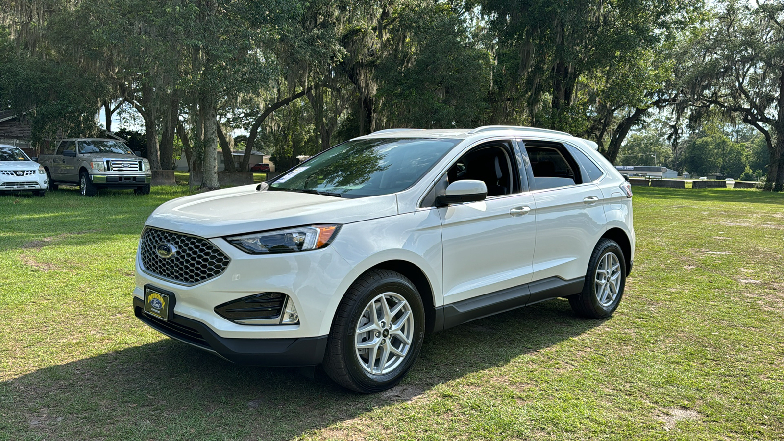 2024 Ford Edge SEL 2